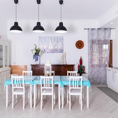 Villa Ninfa Alburnea Anzio Exteriör bild